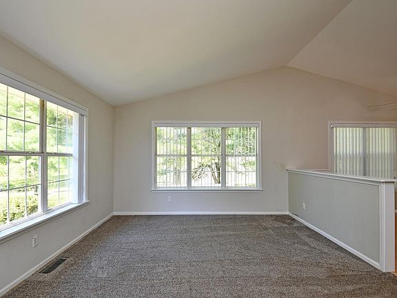 5th image of 5838 Cambridge Ave