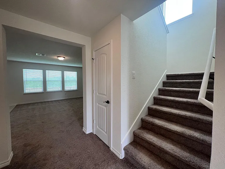 3524 Sand Castle Way — Photo 3