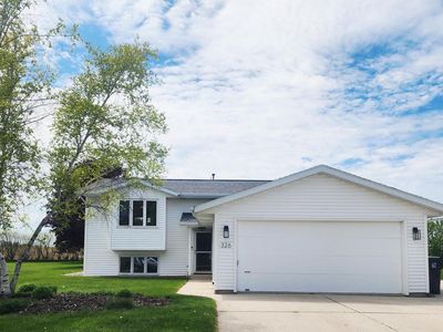 326 North 15th STREET, Oostburg, WI, 53070