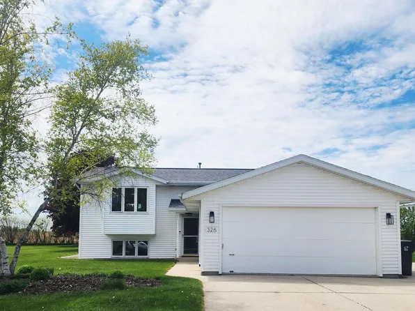 326 North 15th STREET, Oostburg, WI 53070