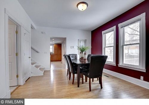 4th image of 861 Saint Anthony Ave