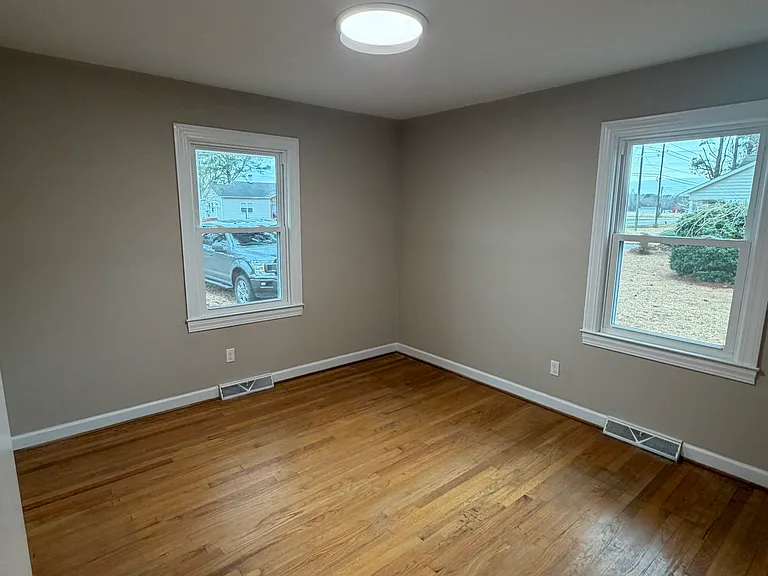 4949 County Home Rd — Photo 9
