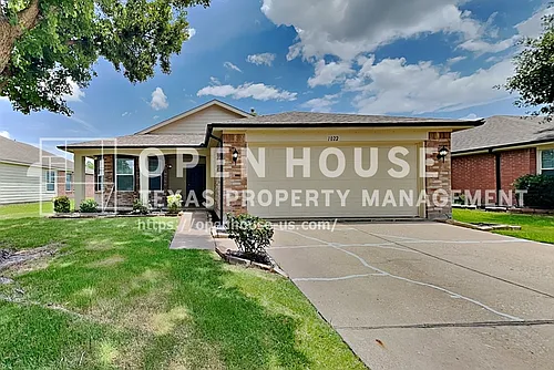 1022 Halifax Ln Photo 1