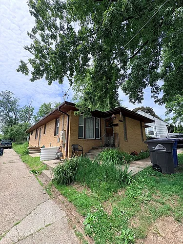 3212 57th St #2 Photo 1