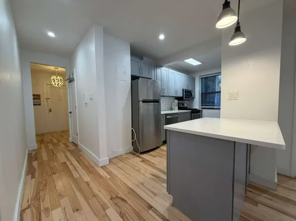 312 Main St APT 1H, White Plains, NY 10601