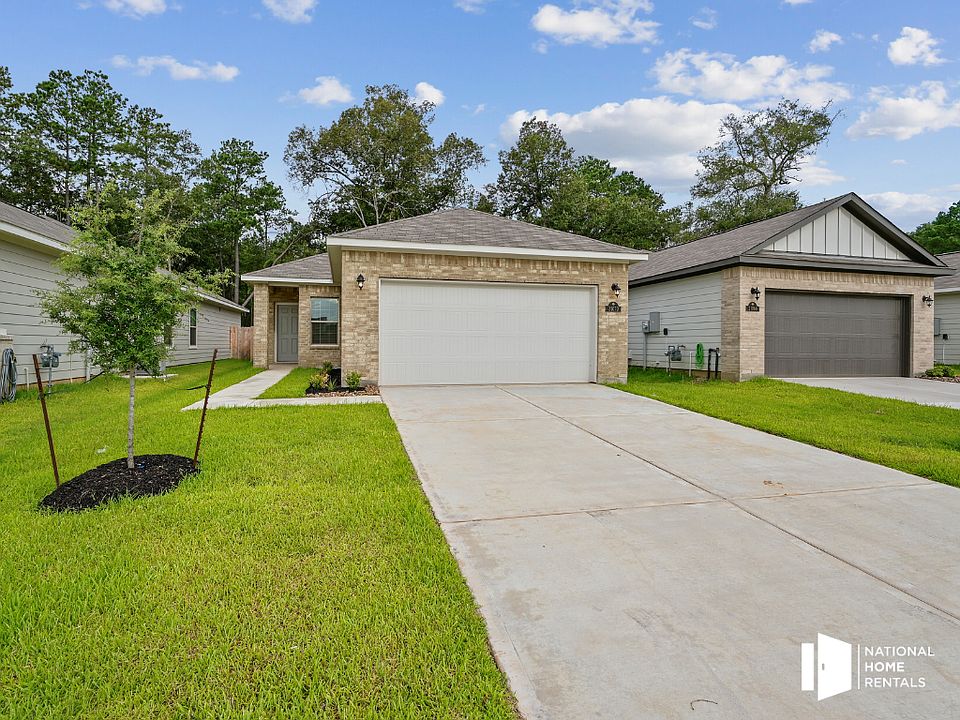1st image of 21070 Voyage Ln