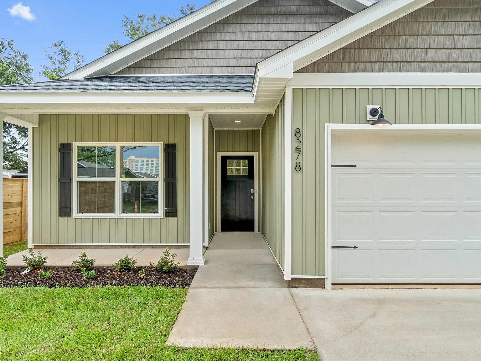 3 bed, $2,150 — Photo 3