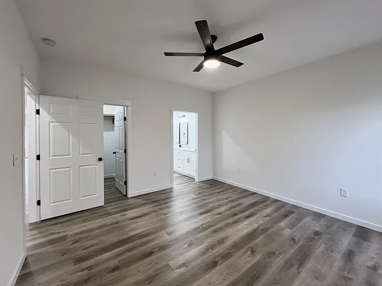 351 S Johnson St — Photo 18
