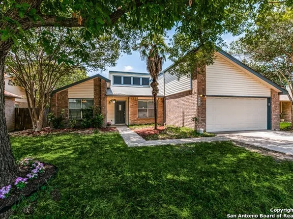 9002 Roquefort, San Antonio, TX 78250