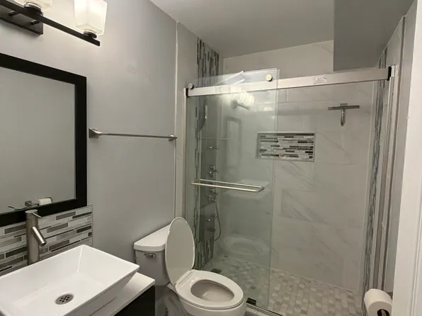 (undisclosed Address), McLean, VA 22101