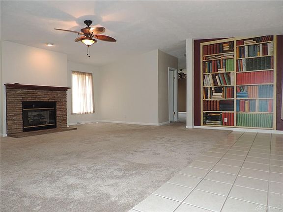 3rd image of 11159 Chestnut Sq