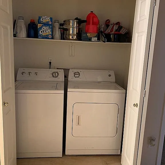 942 S Balboa Dr — Photo 13