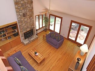 102 Loch Haven Ln, Cary, NC 27518
