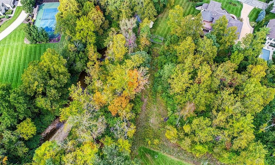 1st image of 855 Southwick Cir