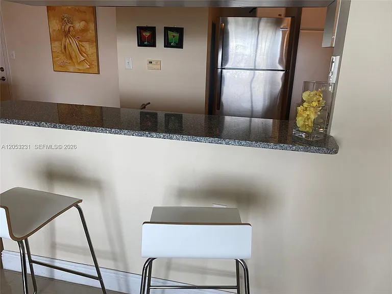275 NE 18th St #809 — Photo 6