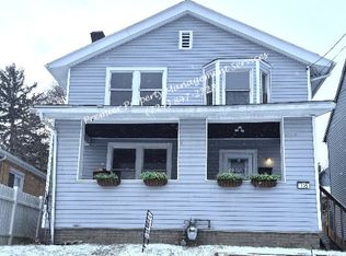 1305 Irwin St, Aliquippa, PA 15001