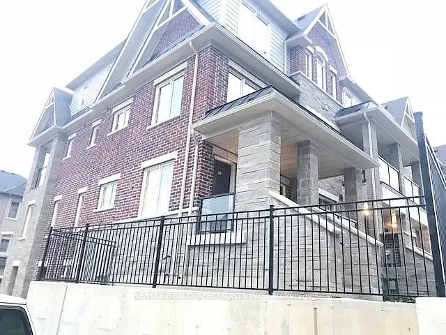 200 Veterans Dr #166 — Photo 2