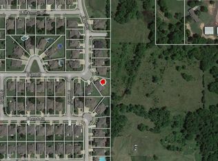 3319 S 18th St E, Broken Arrow, OK 74012