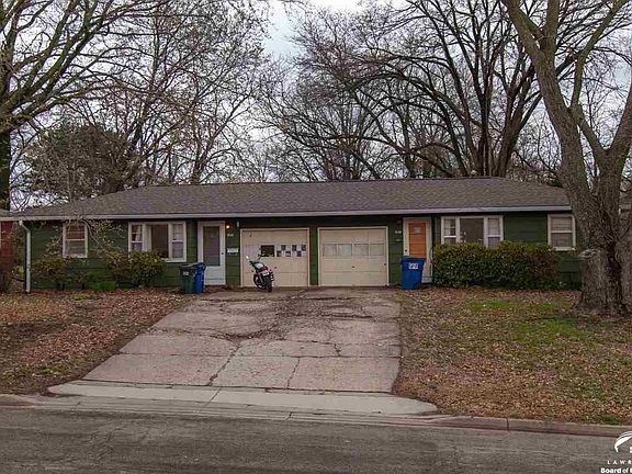 919  Centennial Dr Lawrence, KS listing photo #3