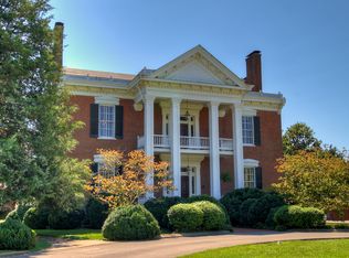 105 Hazel Path Mansion Ct, Hendersonville, TN 37075