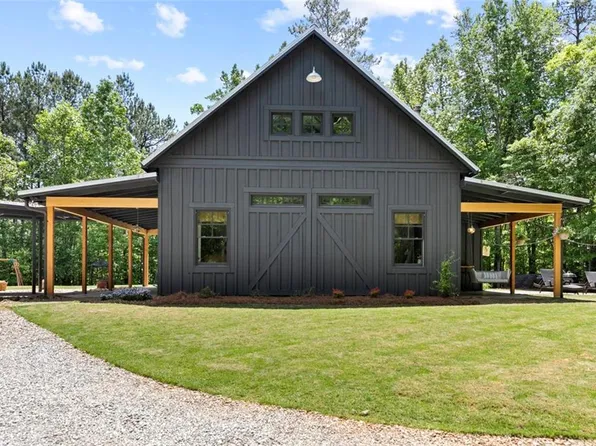 5571 Woodcliff Dr, Villa Rica, GA 30180