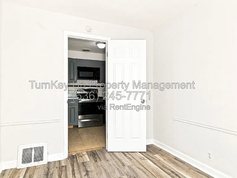 8234 Airport Rd — Photo 11