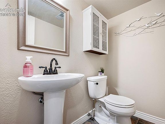 5th image of 6924 Gayle Lyn Ln