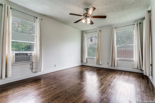 341 Tuttle Rd — Photo 23