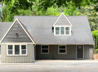 4311 Southshore Blvd APT 1, Lake Oswego, OR 97035