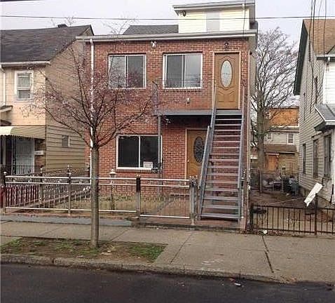 2nd image of 11627 166th St