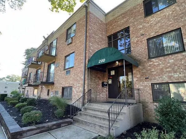 1575 W Street Rd APT 236, Warminster, PA 18974