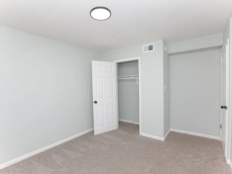 2707 Azalea Garden Rd — Photo 17