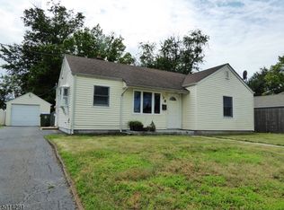 38 Stony Rd W, Edison, NJ 08817