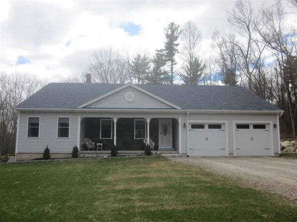 3 Whitney Grove Rd, Derry, NH 03038