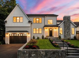 10 Champa St, Newton, MA 02464