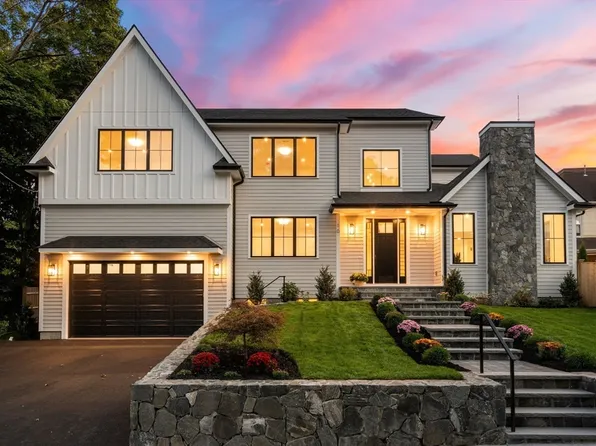 10 Champa St, Newton, MA 02464
