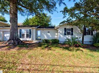 621 Bridwell Rd, Travelers Rest, SC 29690