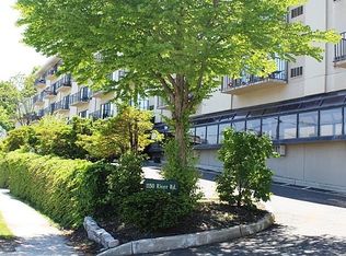 1150 River Rd PH J, Edgewater, NJ 07020