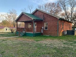 1st image of 174 Cox Ln