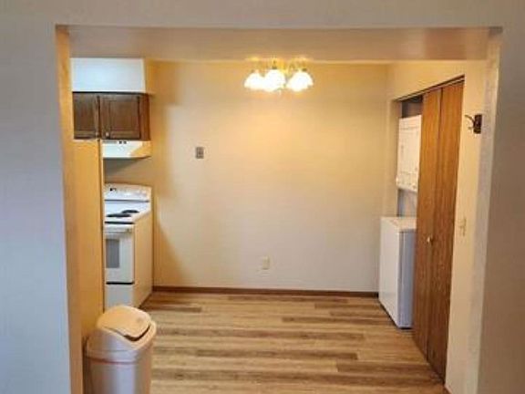 5th image of 709 Crosstown Ave APT 101