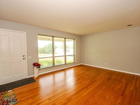 Living room- original wood!