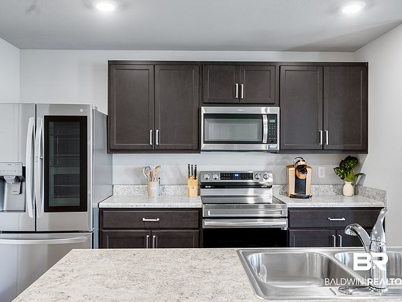 5th image of 224 Burnston Way