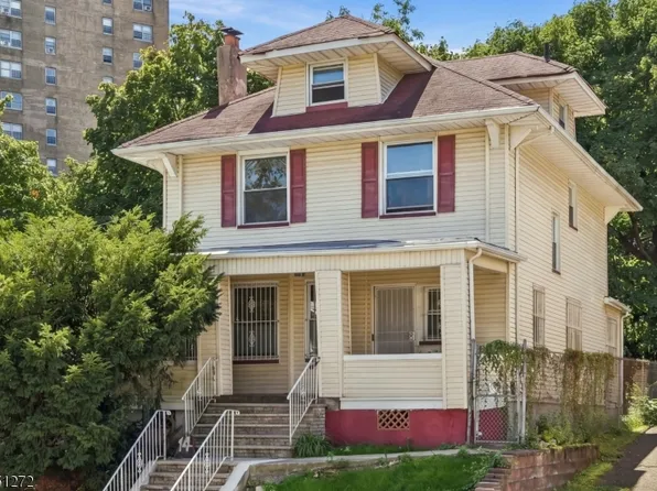 14-16 Scheerer Ave, Newark City, NJ 07112