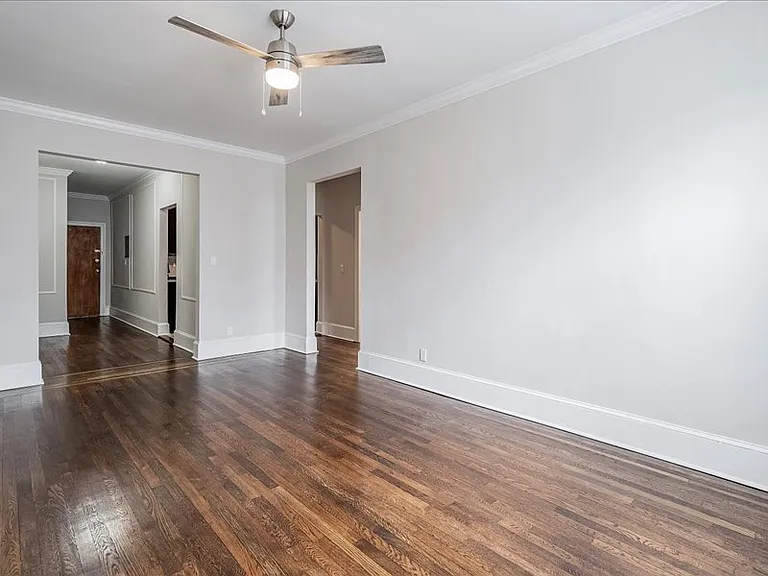 625 Elm St. Apartments — Photo 6