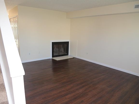 2nd image of 7403 Golden Springs Dr