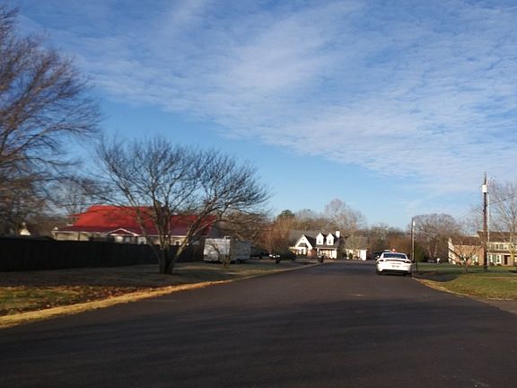 4th image of 3312 Edmondson Ct