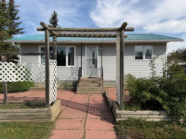 4912 S 49th Ave, Girouxville, AB T0H 1S0