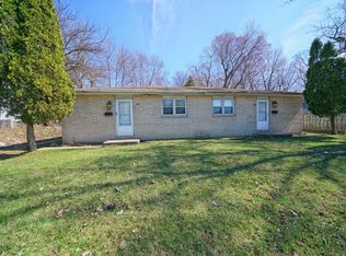 453 N Jackson St, Waukegan, IL 60085