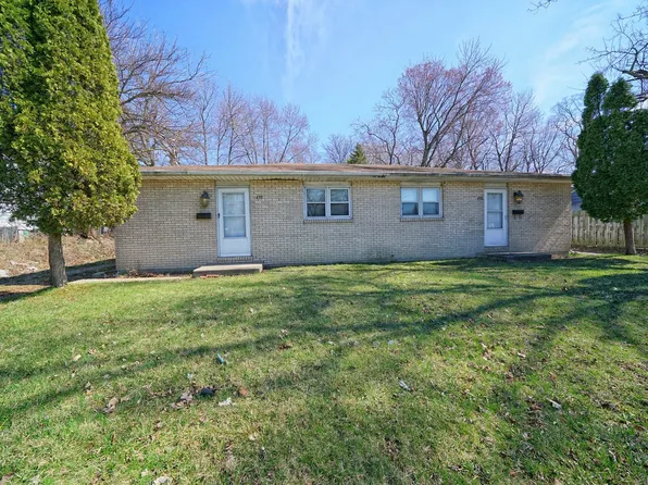 453 N Jackson St, Waukegan, IL 60085