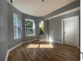 5715 S May St #2, Chicago, IL 60621